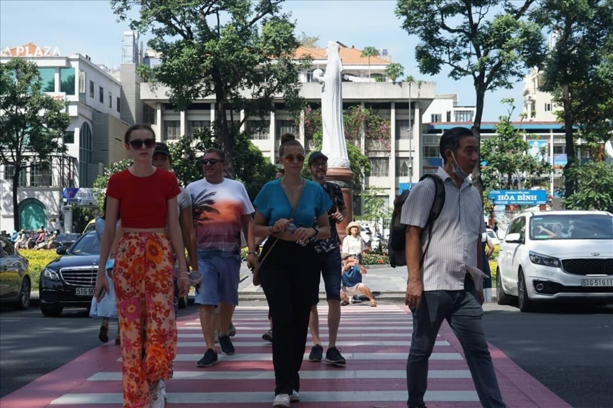 旅行ガイド推奨、低予算で満喫するベトナム旅行術