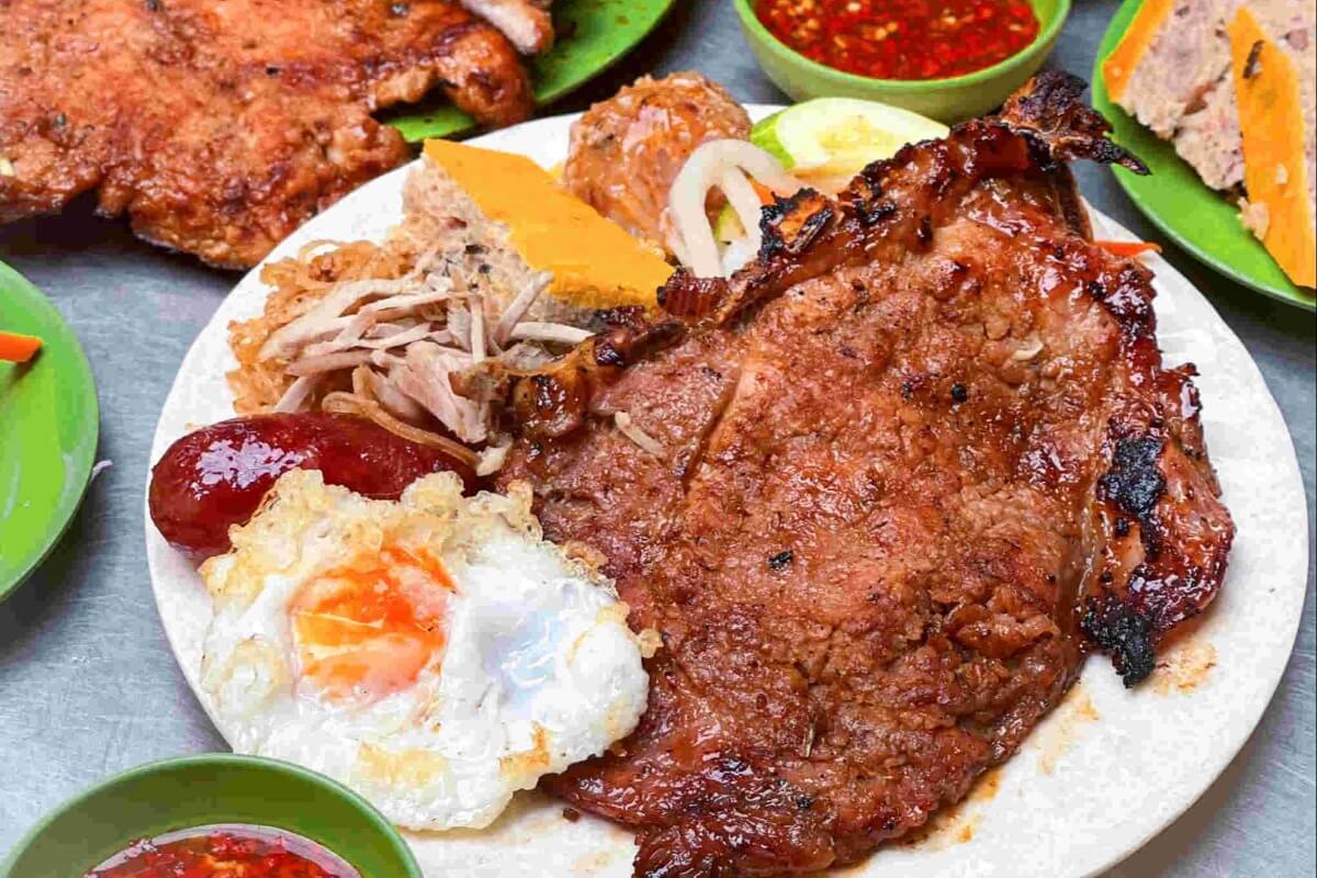 南部ベトナムを彩る郷土料理、南部の風土と歴史が息づく9品