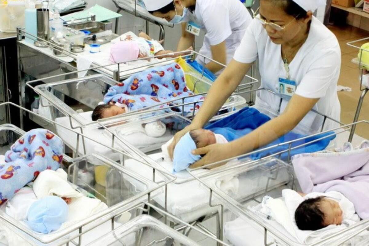 ベトナムの出生率、やや回復も課題は依然山積