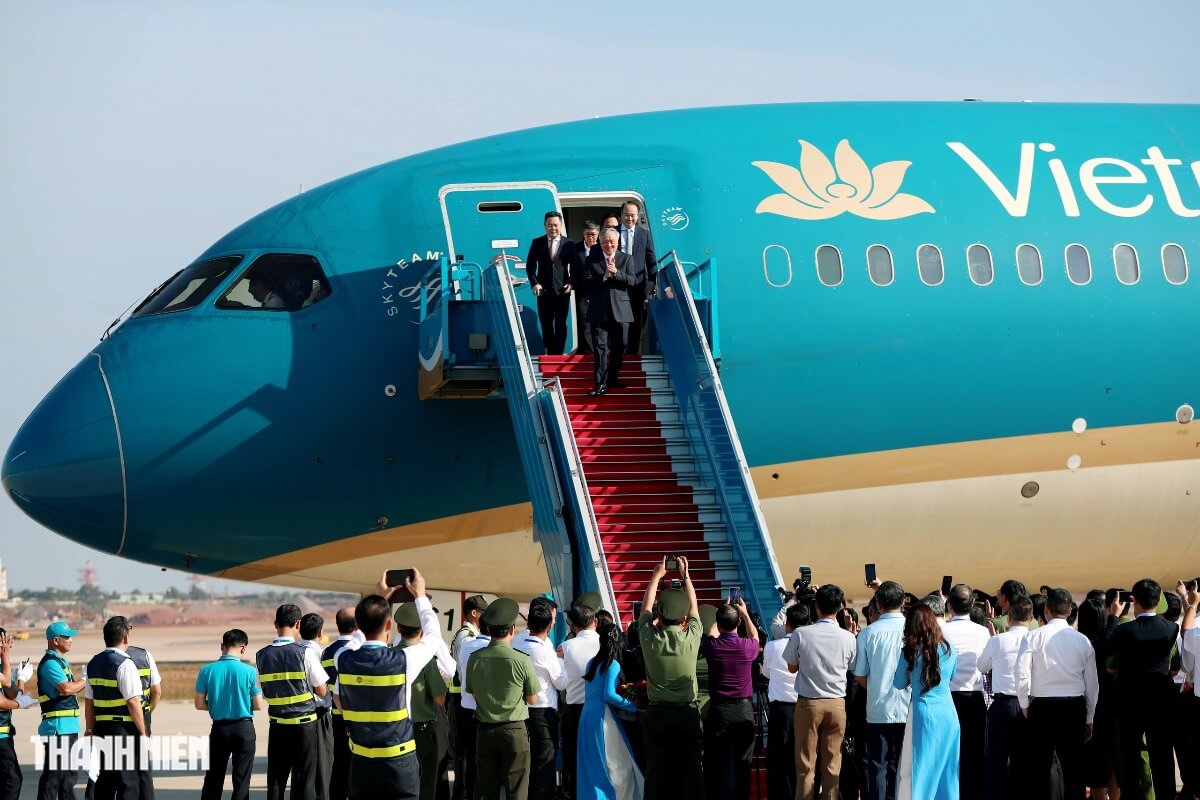 ロンタイン国際空港、初の旅客機受け入れに成功