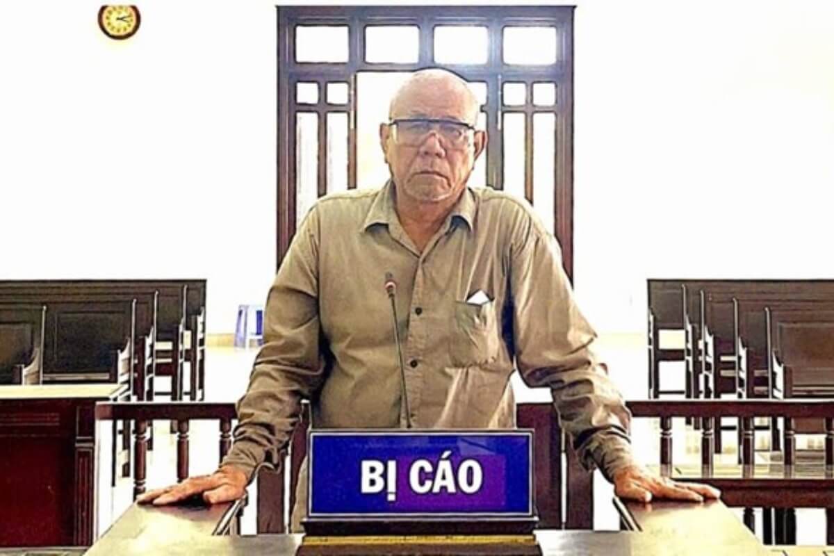 宝くじ326枚の強奪・転売事件、被告に懲役15ヶ月の実刑判決