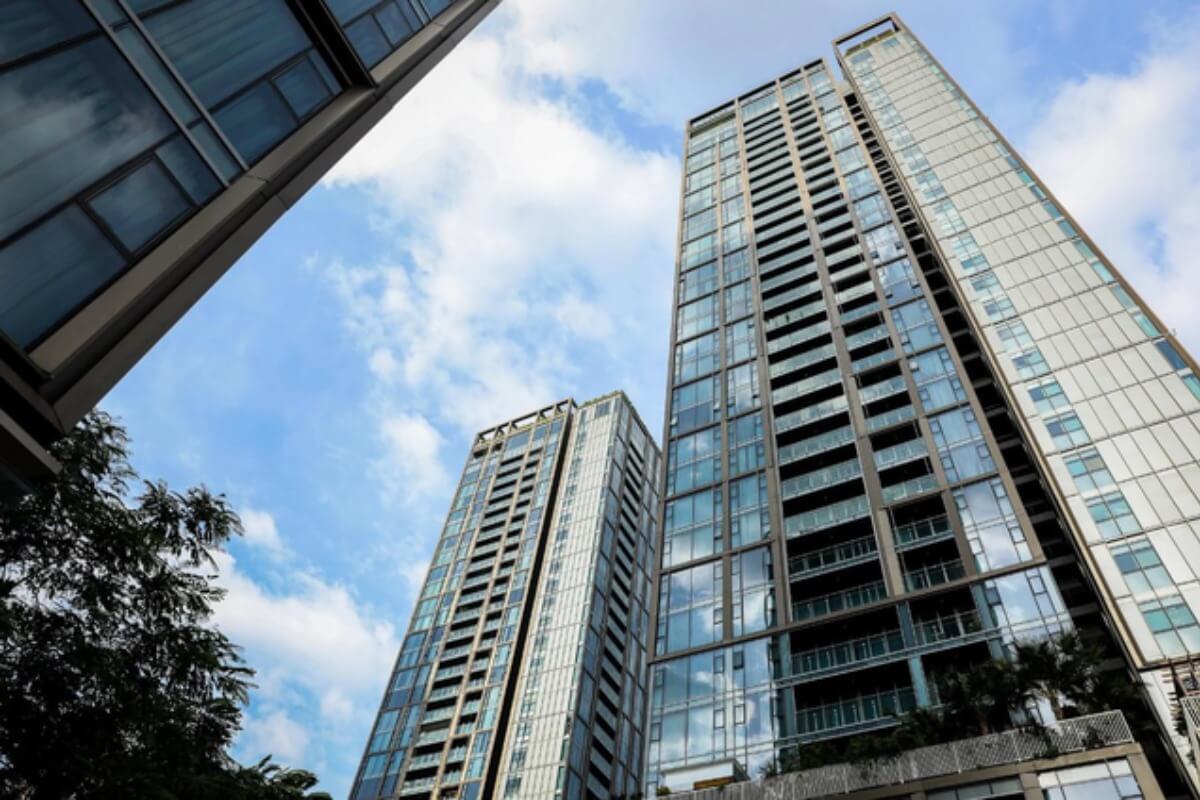 ハノイの不動産市場に異常な熱気、億単位の「上乗せ金」が価格押し上げ