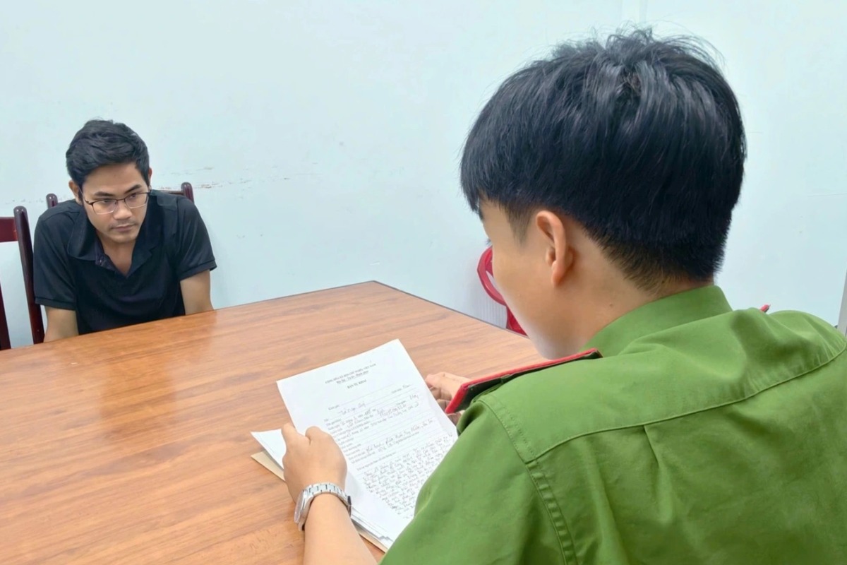 タクシーへのスマホ置き忘れに注意、運転手が3600万ドンを不正送金