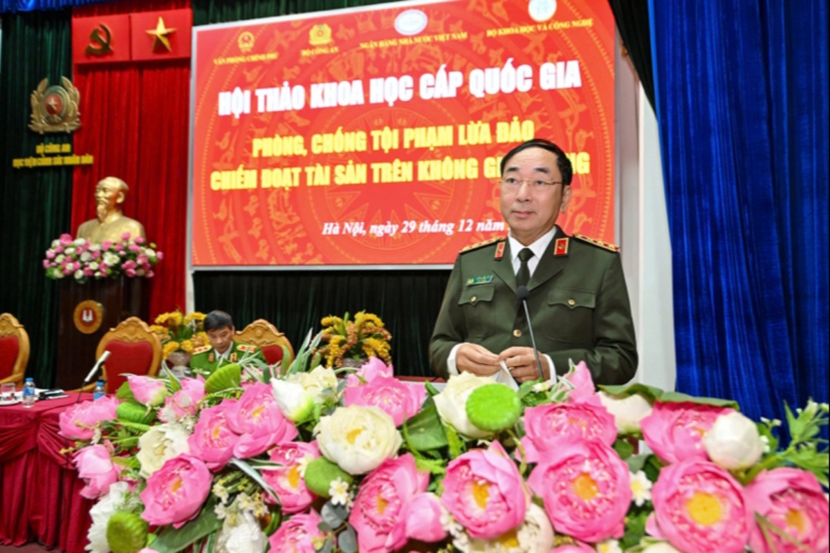 巧妙化するオンライン詐欺、被害額は5年で約40兆ドン