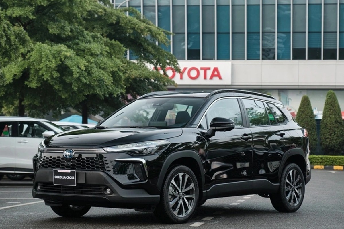 自動車価格が大幅下落へ、26年は政策変更が追い風に