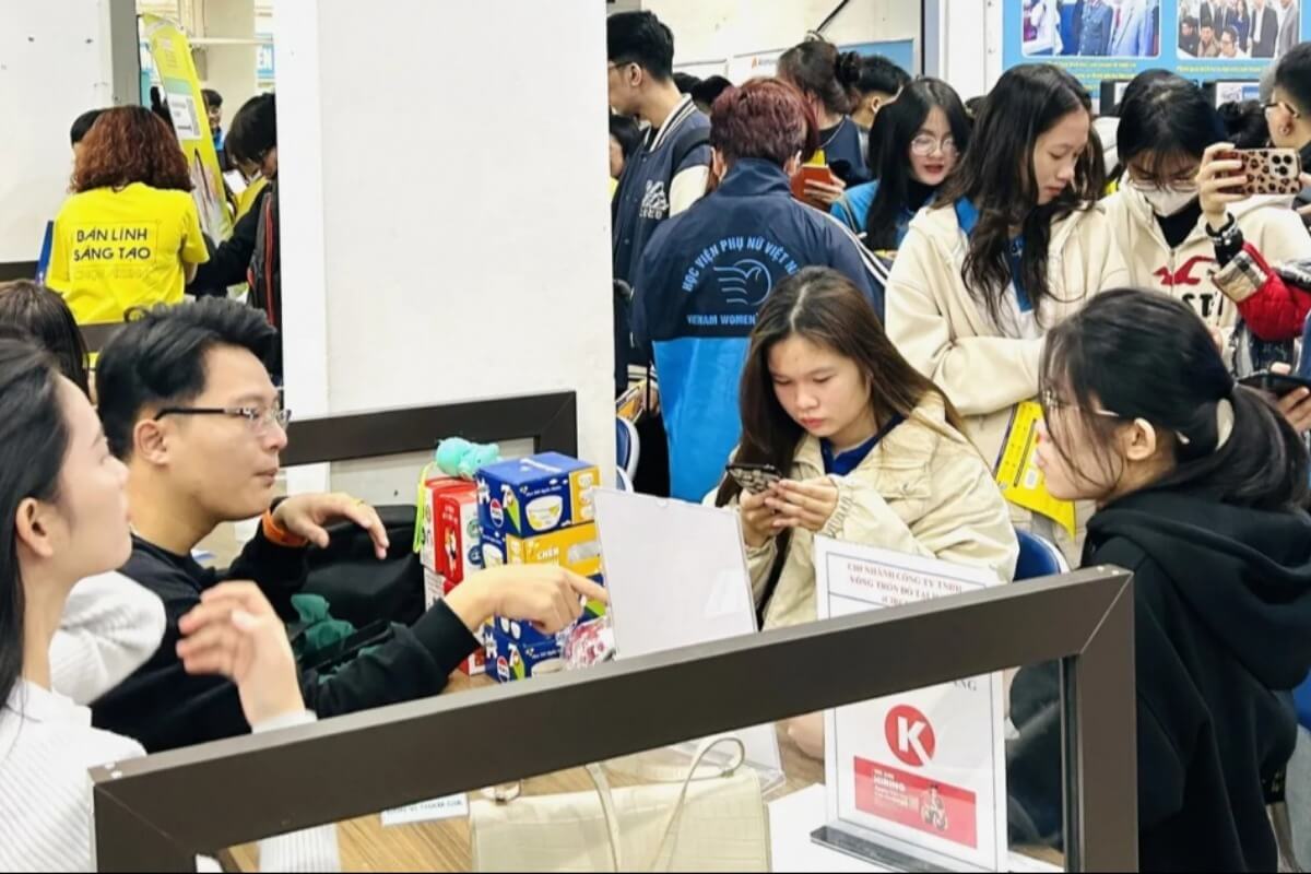 ベトナム人技能実習生の確保、日本の企業が危機感