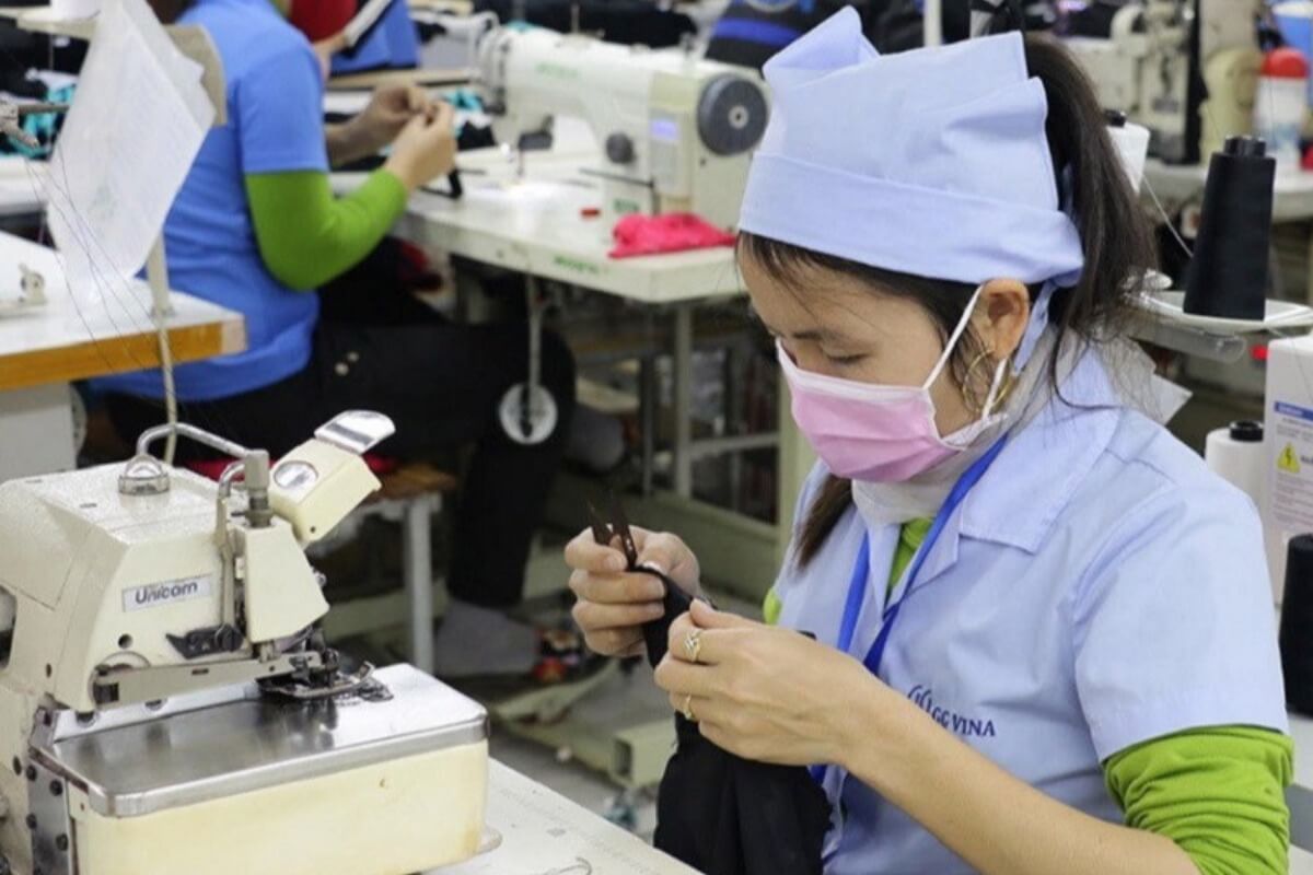 再燃する労働時間短縮の議論、週40時間制導入へ段階的移行を提案