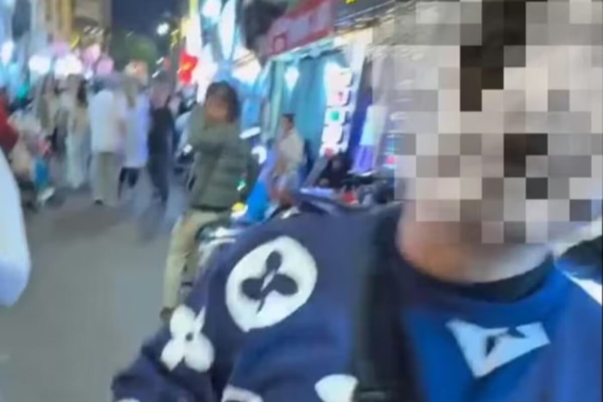 ハノイ旧市街で外国人観光客に麻薬勧誘、男に行政処分