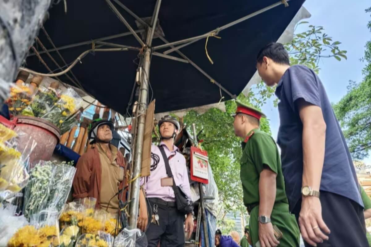 ホーチミンの歩道秩序回復、5日間で160件超の違反を摘発