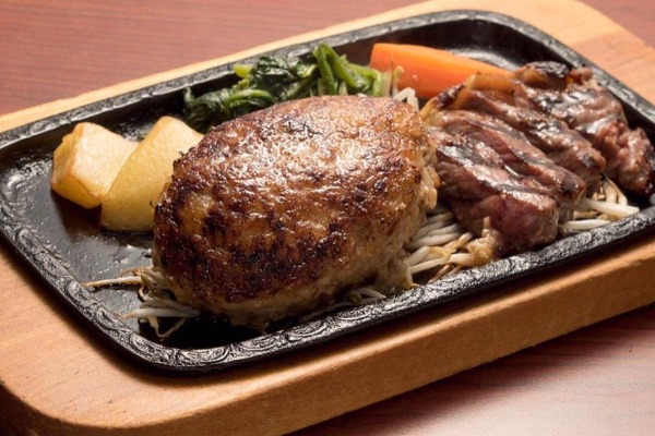 毎月29日はポイントデー!30ポイントで50万ドン食事券もらえる