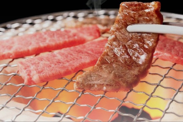 5月はグループ割で最大15％OFF！ ファンビッチャンの炎路で焼肉！