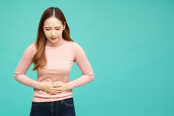 婦人科系の不調を根本改善｜鍼灸師歴30年の高岡院長にお任せください