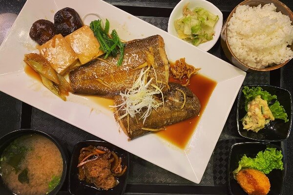 1回の食事が無料に!? お得な和香菜のポイントカード