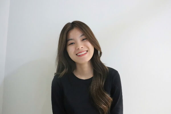 ベトナム人スタイリスト指名で最大20%OFF｜旧7区のヘアサロンEMO.