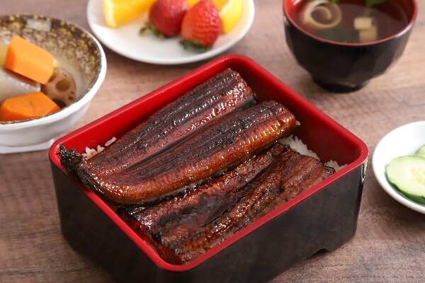 うなぎ料理 西本家