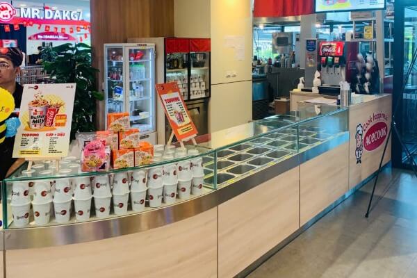 ラララ（Japanese Dining La. La. La）