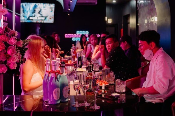 BUNNY Girls Bar & Lounge 1