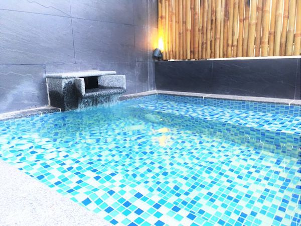 東屋,東屋マッサージ,ホーチミン,マッサージ,タイバンルン,東屋ホテル