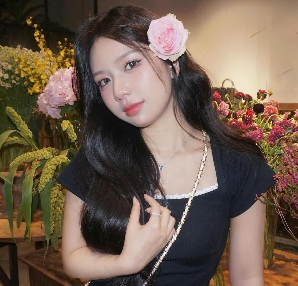 ダナン,カラオケ,ガールズバー,バー,夜遊び,harulounge,プレミアラウンジ