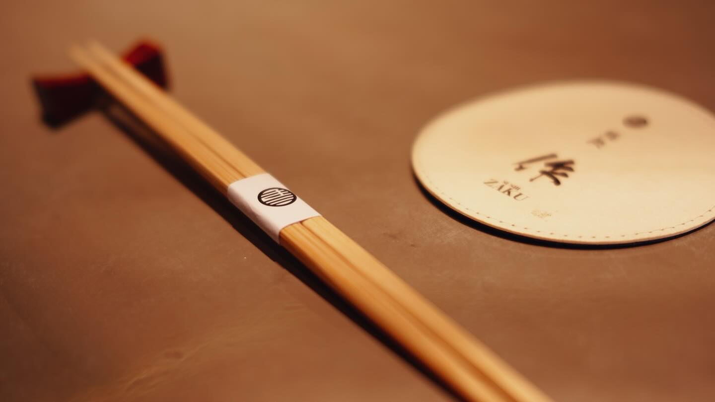 ホーチミン,ファンビッチャン,Zaku,作,燻製,おまかせ,寿司