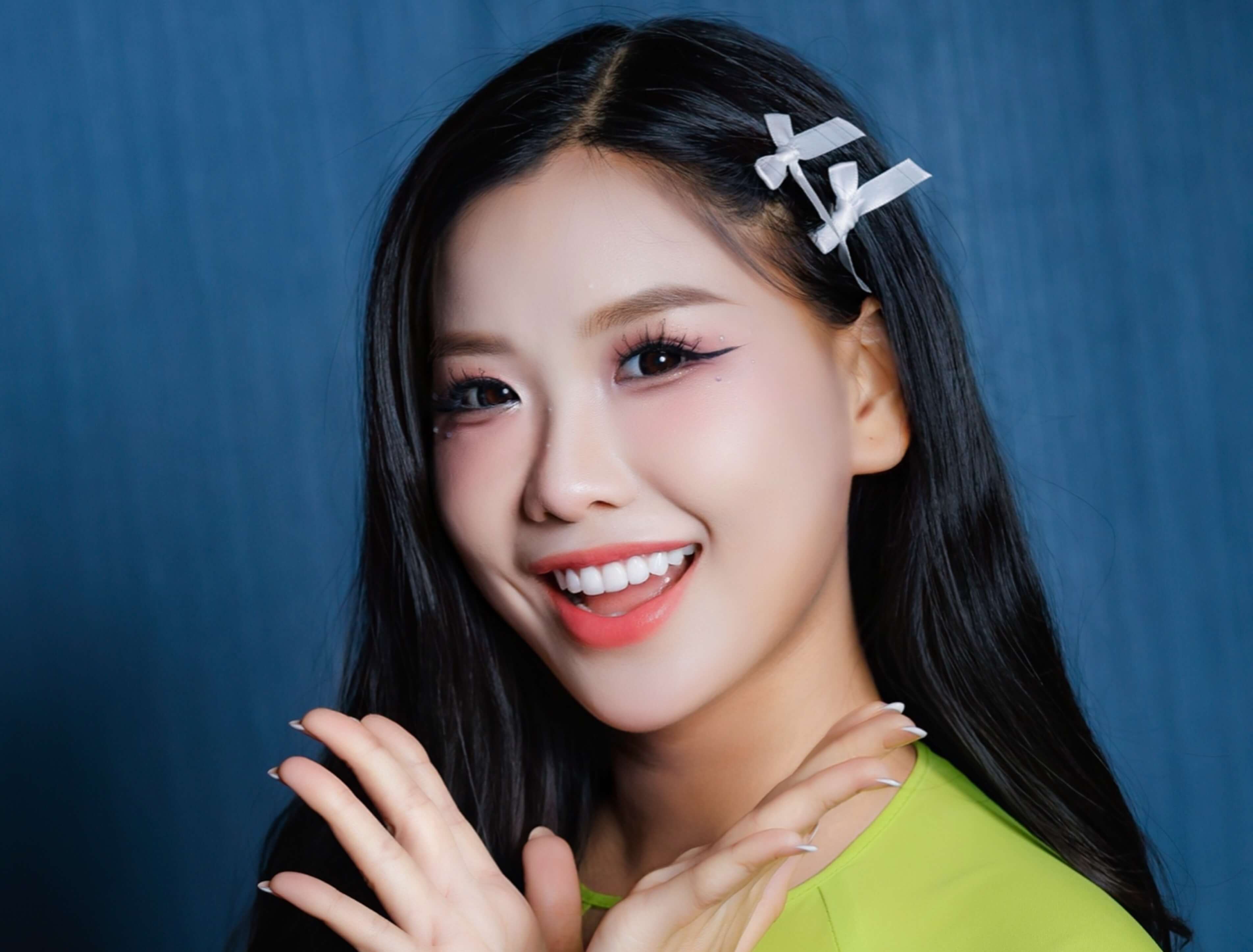 ホーチミン,レタントン,カラオケ,KTV,あおざい,AoDai,女の子,接待,かわいい,