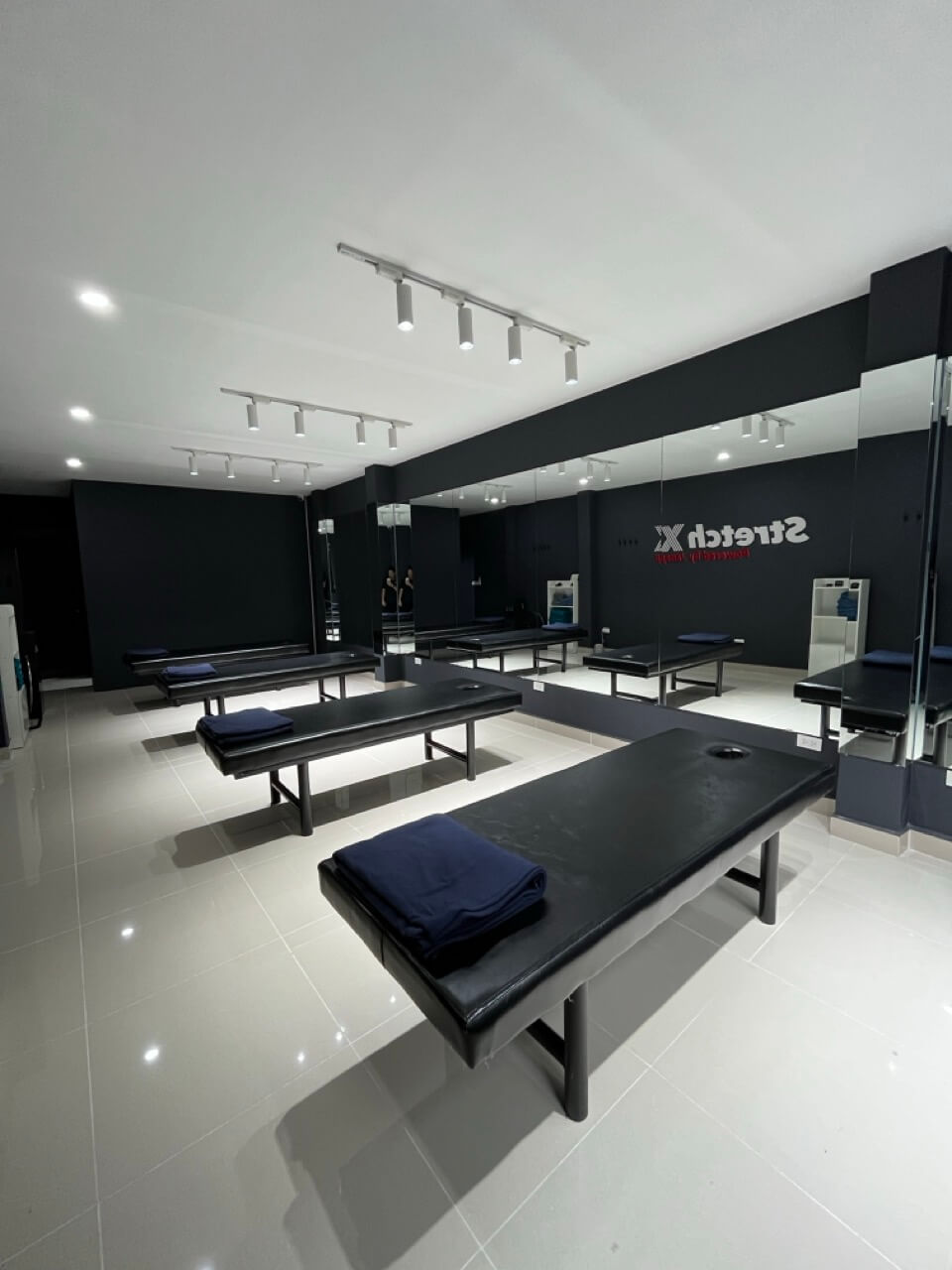 ハノイのストレッチ専門店Stretch Xの店内
