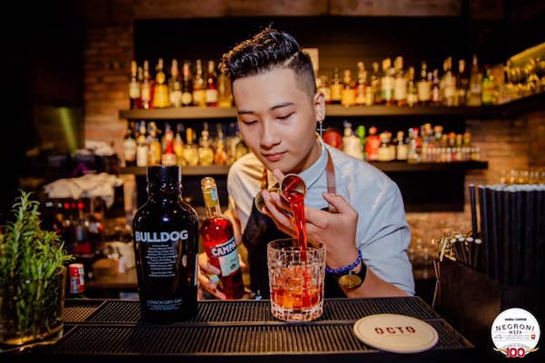 ホーチミン,バー,タパスバー,オクトタパス,おすすめ,おしゃれ,octotapas