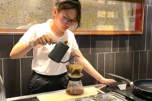 ホーチミン,レストラン,日本食,和食,居酒屋,カフェ,凛家,りんや